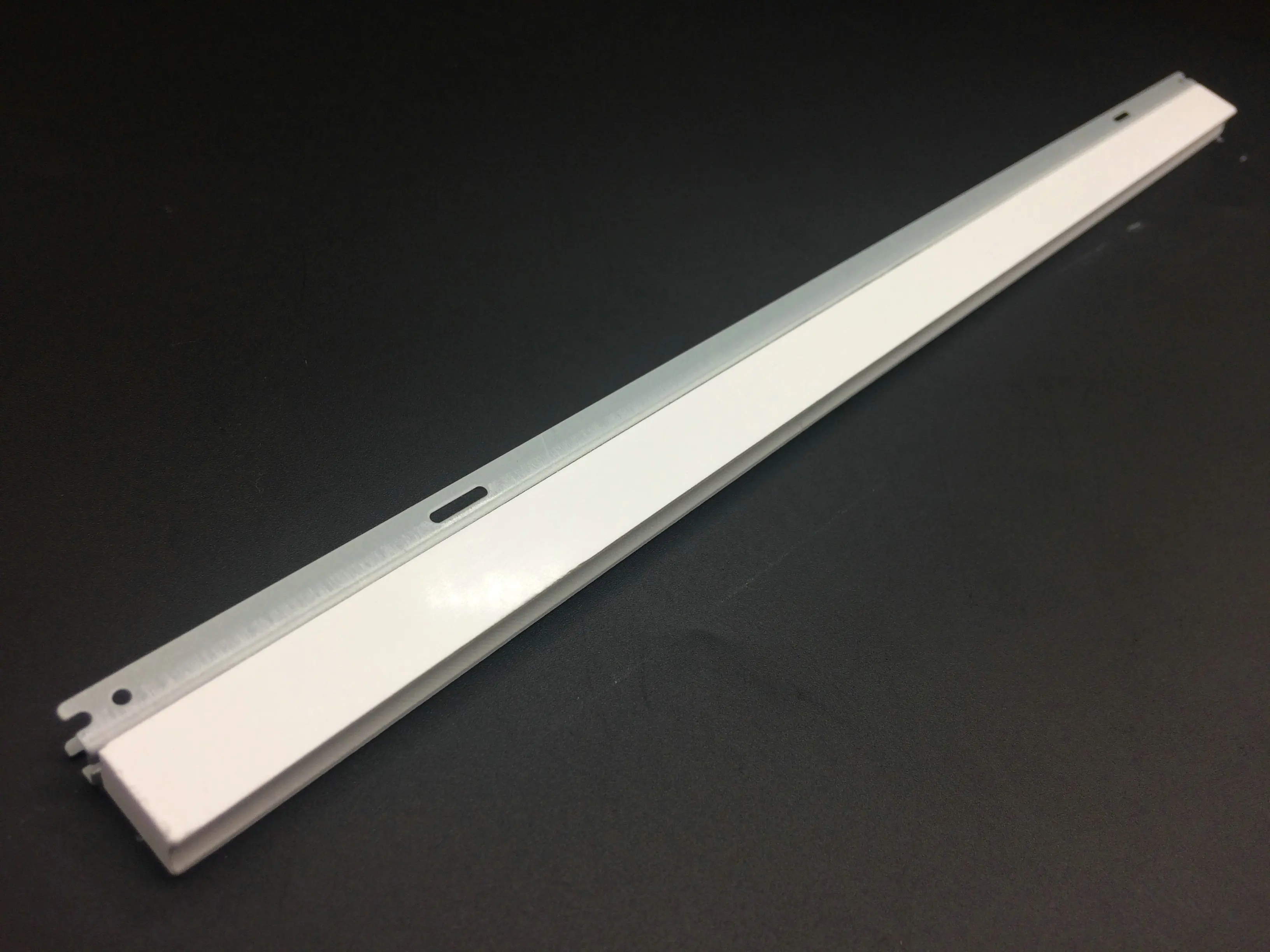 Совместимый новый барабан смазки бар воск крючок для Ricoh MPC3003 MPC3503 MPC4503 MPC5503 MPC6003 |