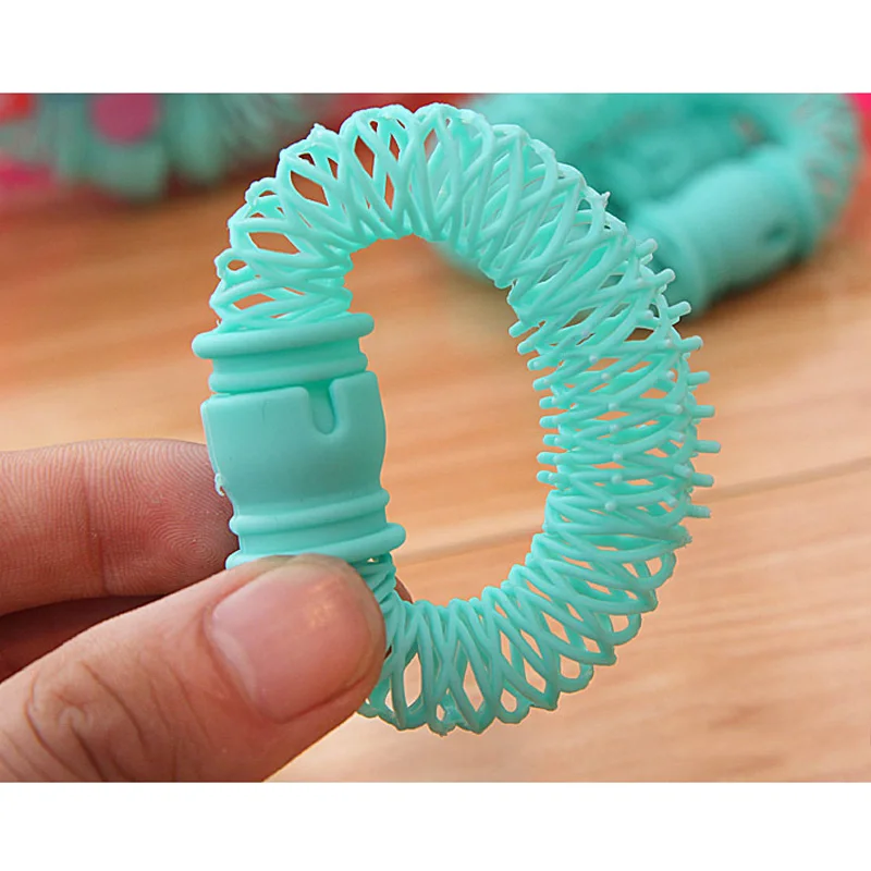 

8/6 Pcs Hair Styling Donuts Hair Styling Roller Hairdress Plastic Bendy Soft Curler Spiral Curls Rollers DIY J9