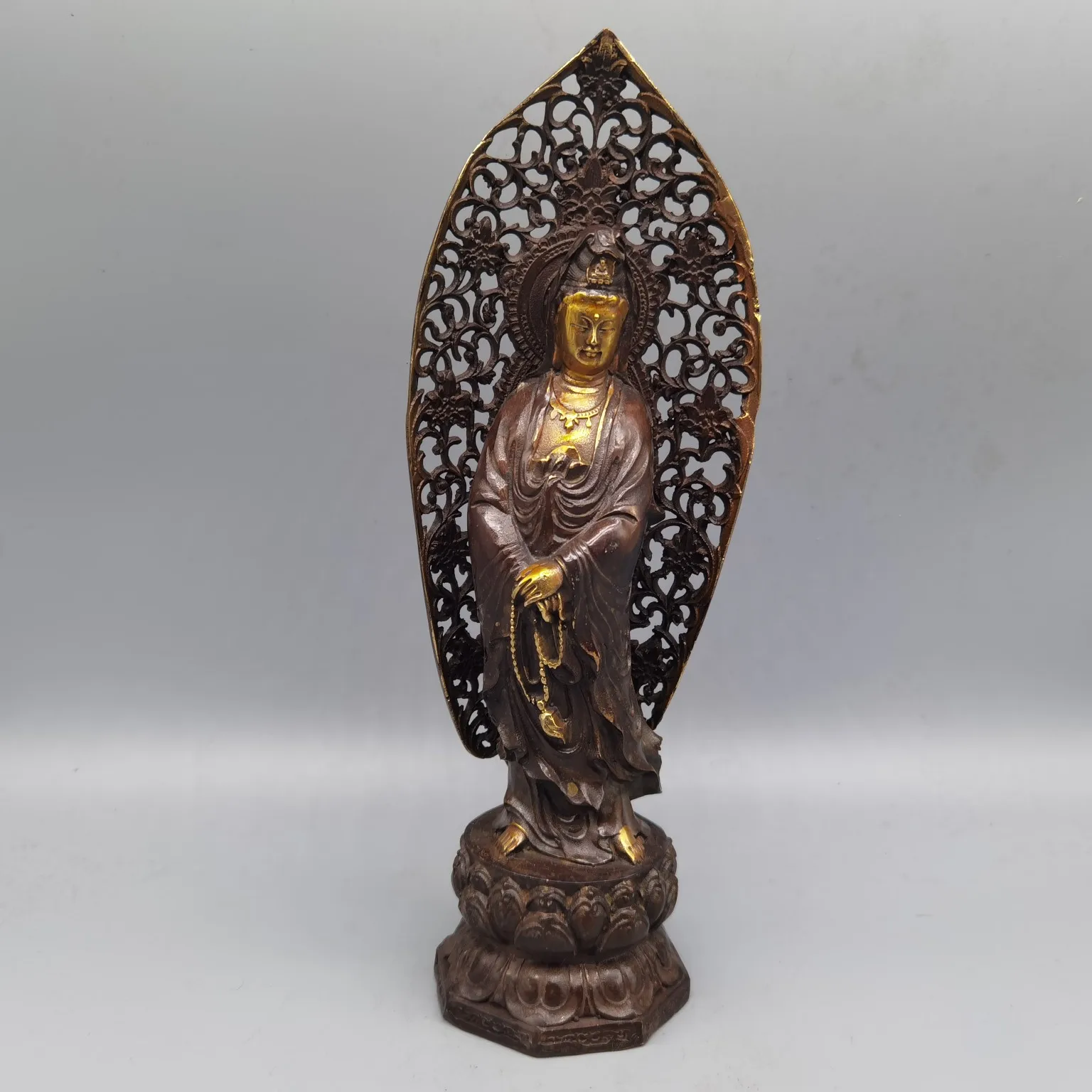 

Exquisite Antique Red Copper Gilt (Station Guanyin) Home Decoration
