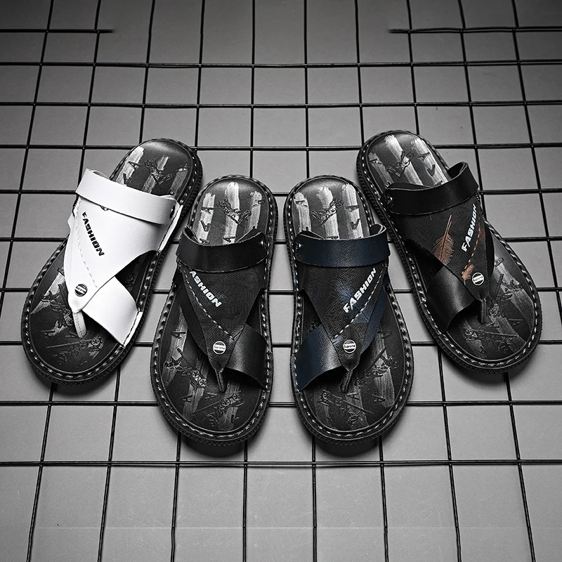 

Hot Summer Men Slippers High Quality Beach Sandals Non-slip Casual Shoes Slippers Men Flip Flops Trendy Anti-slip Beach Slippers