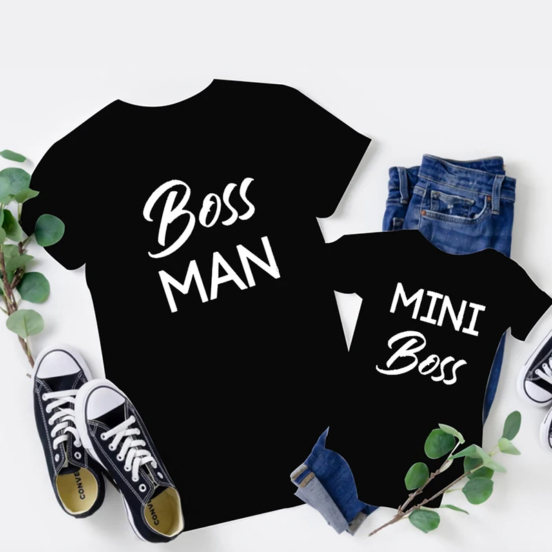 

Family Matching Clothes Fashion Boss Man Mini Boss T-shirt Daddy And Me Outfits Father Son Daughter Dad Baby Boy Kids Clothing