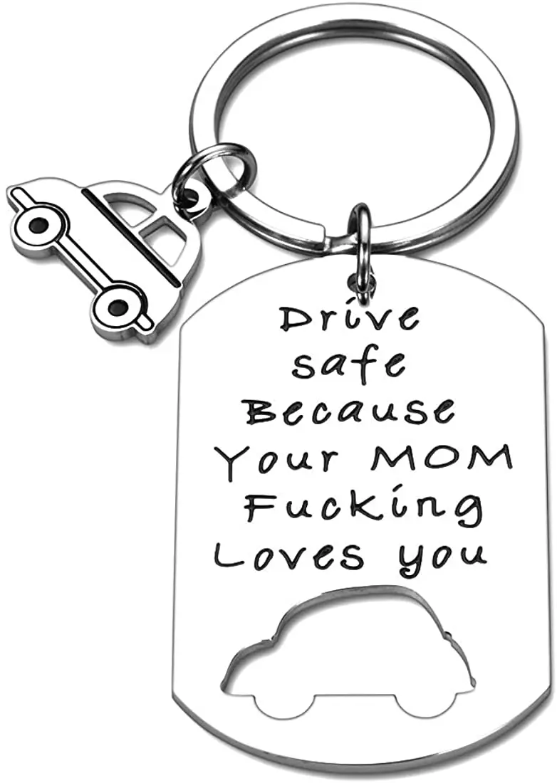 

Забавный новый подарок для водителя, безопасный брелок для ключей с надписью «ваша мама любит вас» для сына, дочери, от мамы, отца