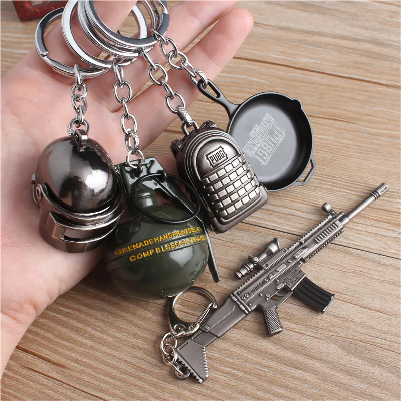 

PUBG CS GO Weapon AK47 Gun Type 98K Sniper Rifle Key Chain Men's Gift Souvenir 2021 New Fashion Game