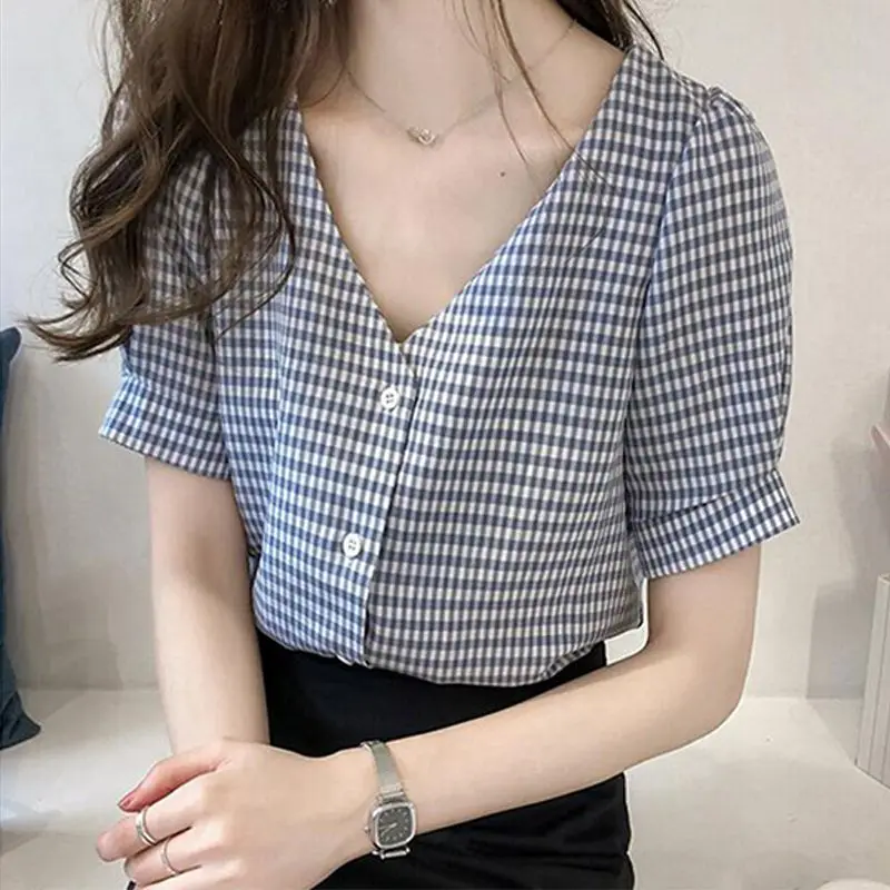 

V Neck Women's Shirts blusas mujer de moda Female Blouse Shirt Short Sleeve Plaid Casual Blusa Feminina Lady Clothing