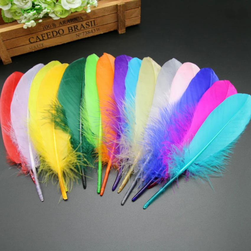 

100pcs Wholesale Hard pole Natural Goose Feathers for crafts 15-22cm Goose Feather stage Plumes Dreamcatcher Washed Home decora