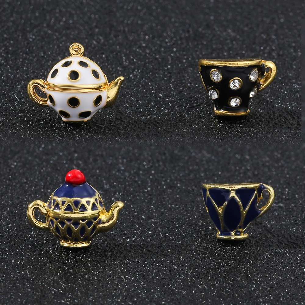 Милые эмалированные серьги-гвоздики в виде чайника с синим чайником модные