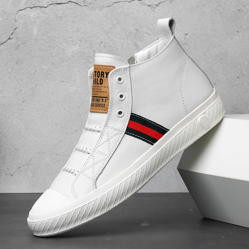 

Winter 2020 Brand Plush Warm High Top Fashion Casual Non-Shoelace Skid Leather Shoes Walking Shoes Plus size 38-45