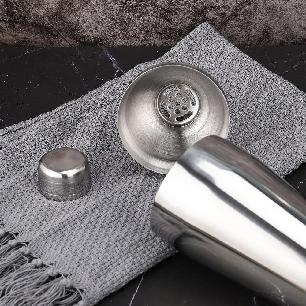

Hot style stainless steel cocktail shaker set of 7pcs wine tools wooden base entry level home mixing kit mixing tools