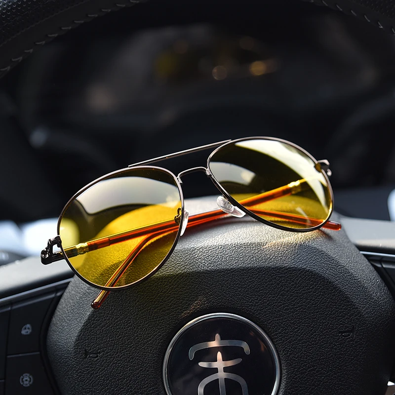 Мужские солнцезащитные очки в оправе Metail высококачественные весенние из сплава