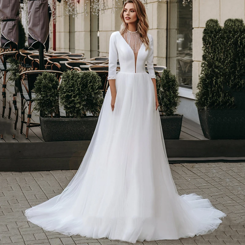 

Атласное свадебное платье в стиле бохо, с рукавом 2020 и V-образным вырезом