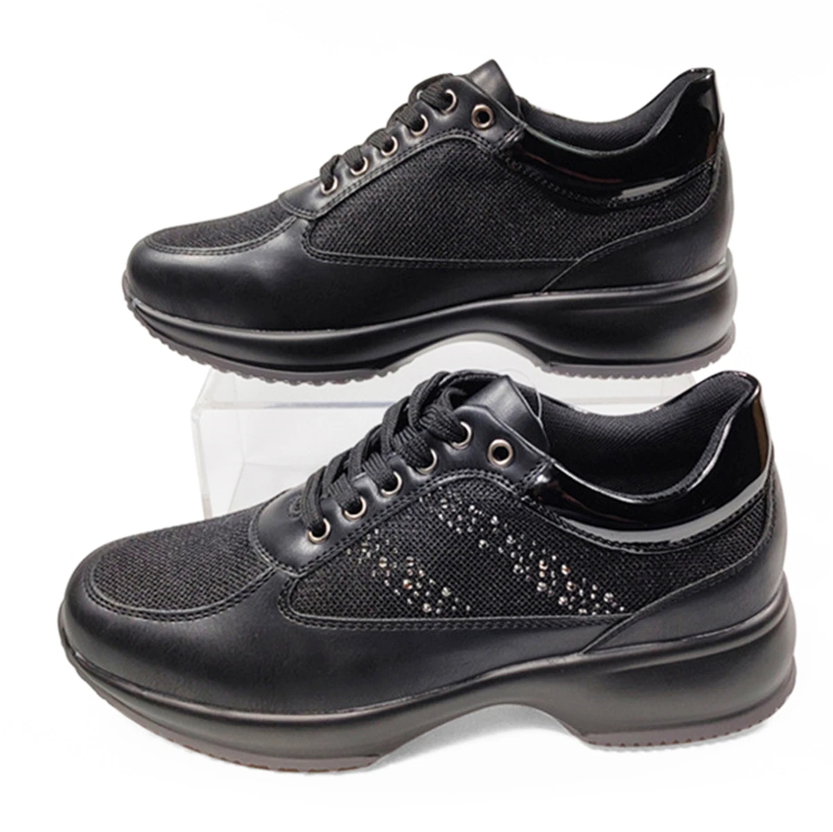 Женские кроссовки с толстой подошвой Брендовые повседневные на подошве сезон