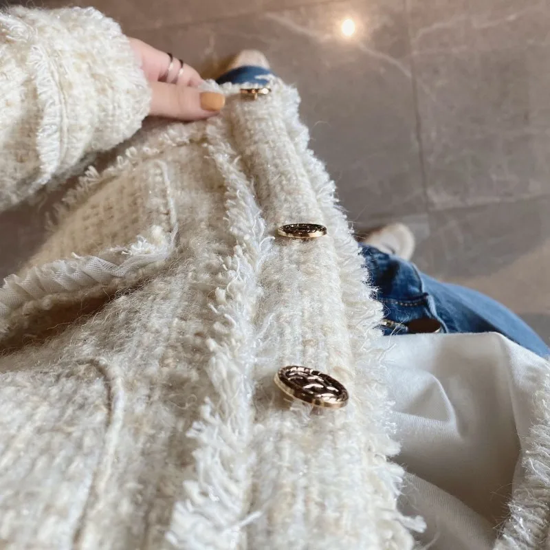 

Women Tassel Tweed Coat Autumn New Elegant Single Breasted Wool Jacket Streetwear Pocket Office Lady Beige Full Sleeve Outerwear