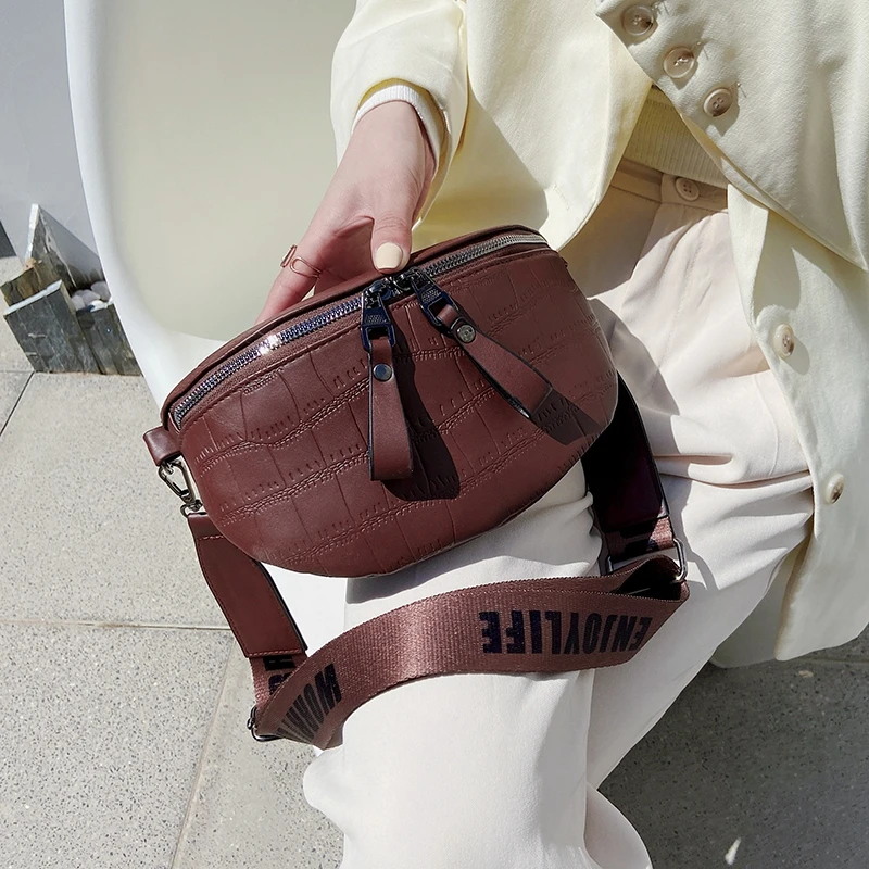 

Chain Fanny pack Luxury Female Belt Bags Fashion Leather Crossbody Chest Bags High quality Woman Shoulder Waist Bag Waist packs