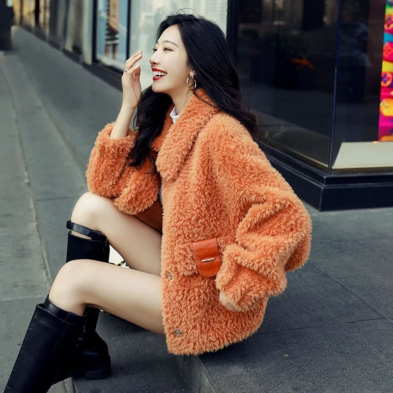 Winter High Quality Lapel Wool Loose Coat for Women Office Lady Thick Warm Fashion New Fur Jacket Short Fashion Trend Outwear