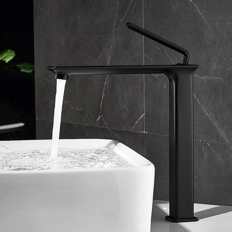 

Смесители для раковины в ванную комнату, черный латунный смеситель, квадратный смеситель для раковины в ванную комнату, смеситель с одной р...