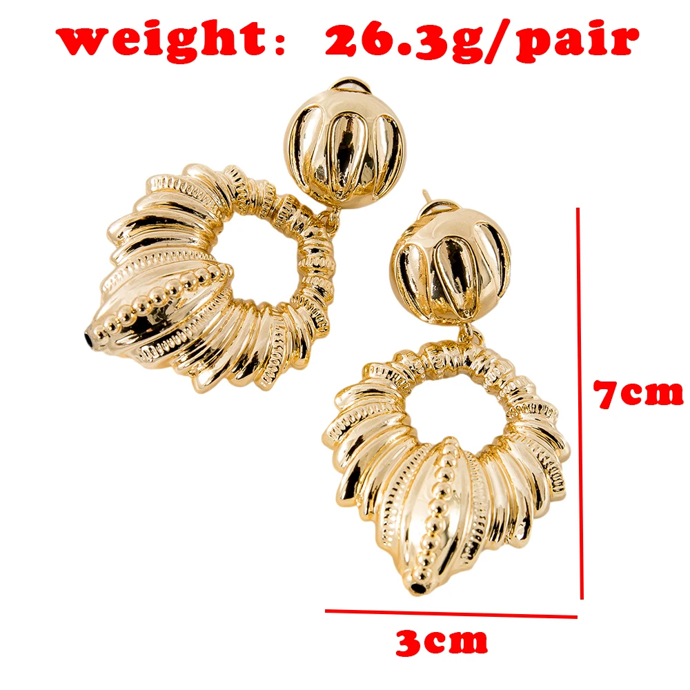 

Golden Color Exquisite Style High Quality Earrings And Necklaces Jewelry Set Wedding Party Attendance Popular Design