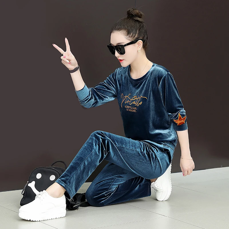 Бархатный спортивный костюм для женщин 2019 зимний женский большой размер