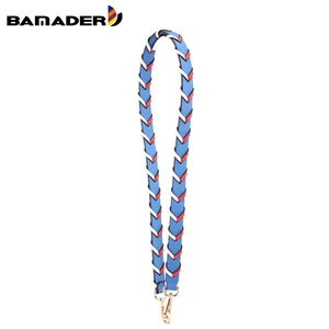 Сумка женская на цепочке, из ПВХ, с вышивкой, Сумка с широким ремнем на плечо, 2018