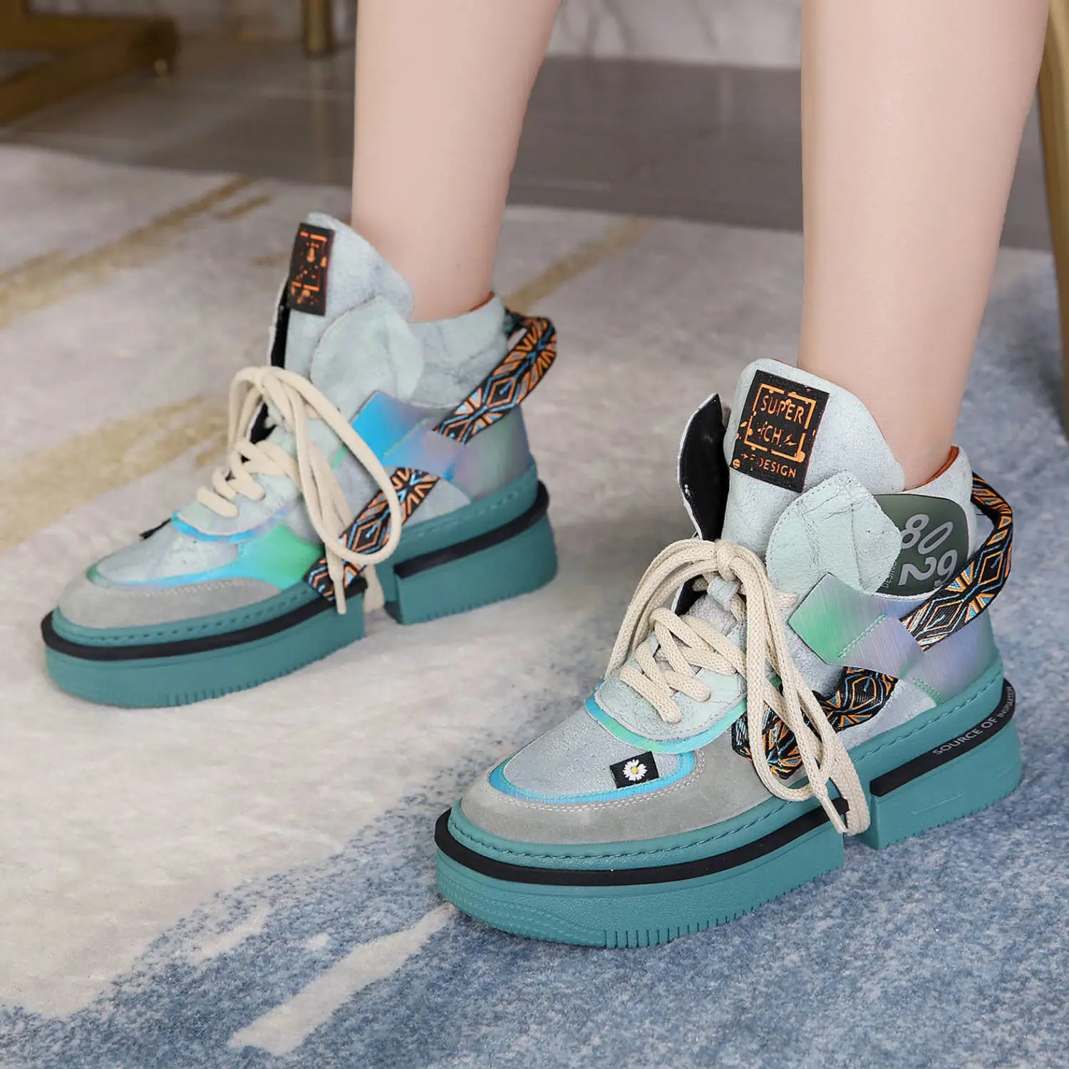 

2021 European Station New High-Top Platform Casual Women's Lace up Increased Thick Bottom All-Matching Good-looking Board Shoes