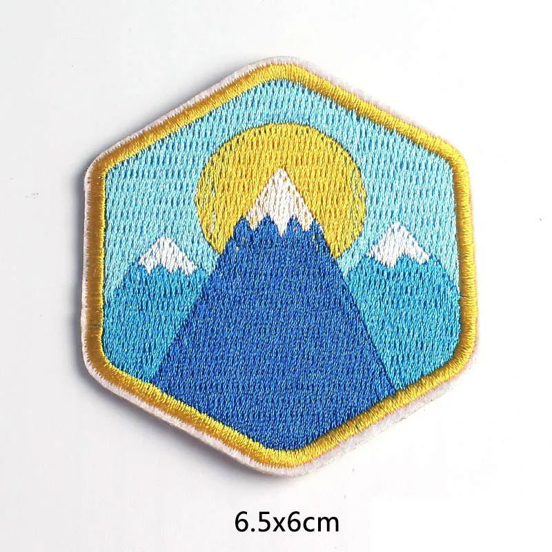 Нашивки для одежды пейзаж полоса аппликация Tshrit Art горный DIY аксессуары нашивки на одежду наклейки железные на нашивки - Цвет: PE4524CT