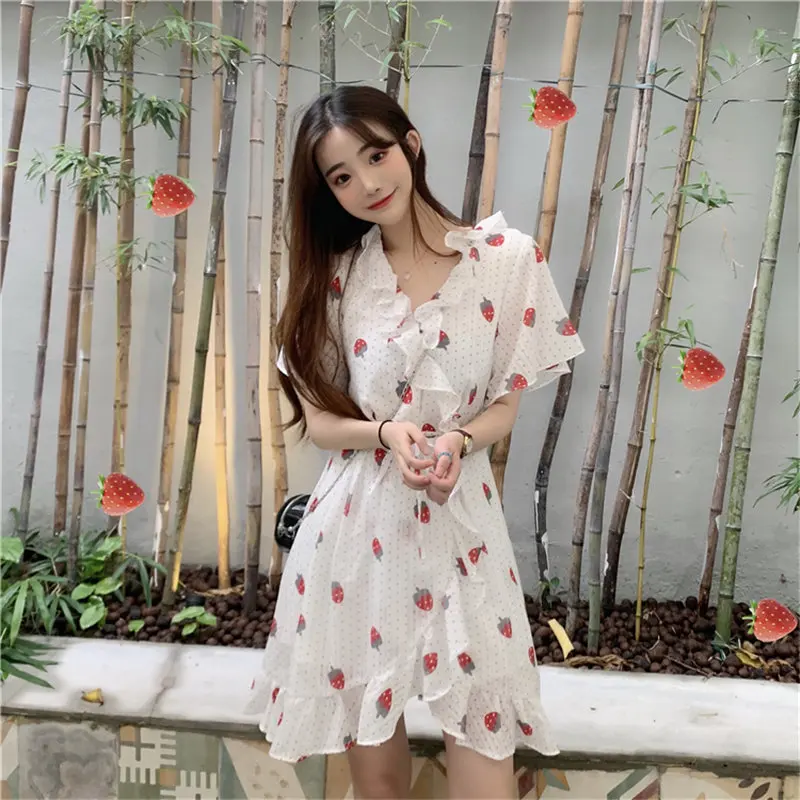 Мини-платье женское шифоновое ТРАПЕЦИЕВИДНОЕ с коротким рукавом и V-образным