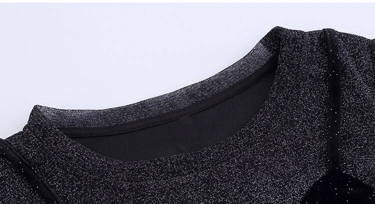 Женское вельветовое платье черное блестящее с длинными рукавами и оборками