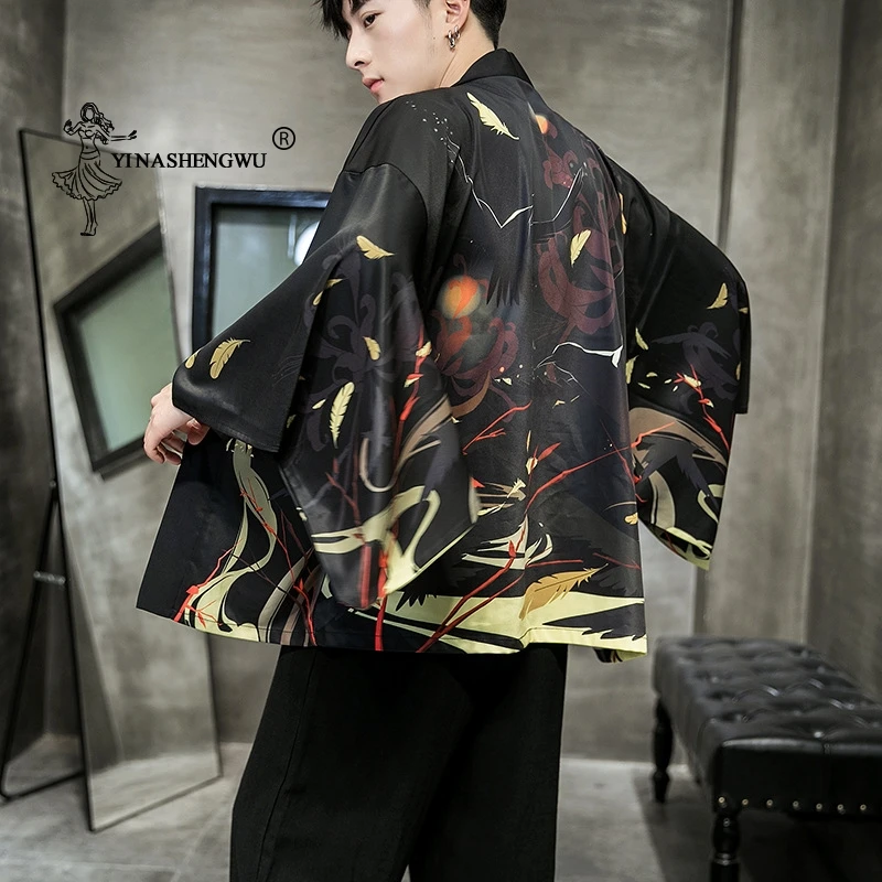 

Japanese Kimono Men Yukata Print Kimono Cardigan Men Asia Kimono Cosplay Costume Top Sun Protection Shirt Beach Thin Casual Coat