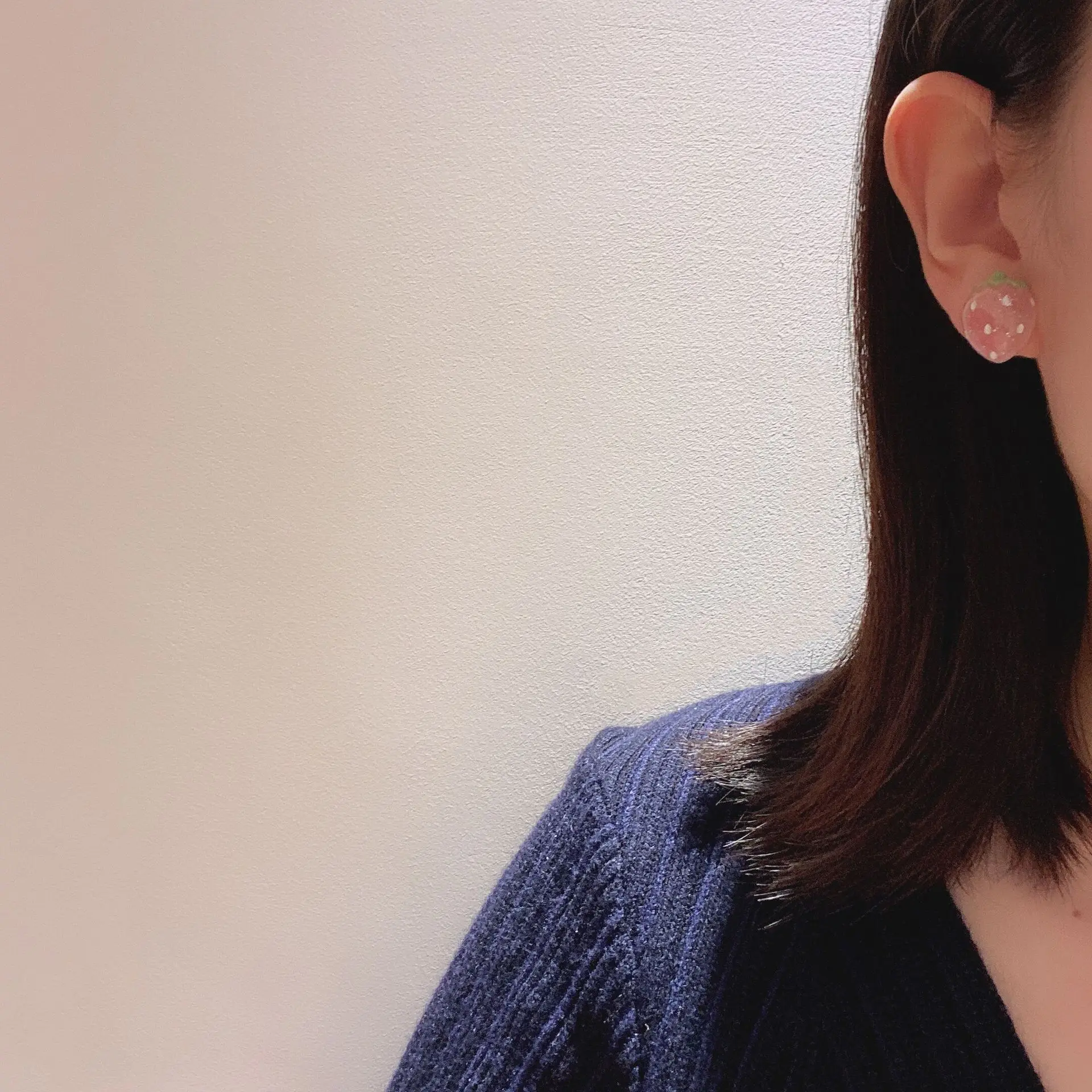 

SNCSDK NEW Summer Fruit Strawberry Transparent Cute Small Fresh Small High Translucent Ear Clip Women's Stud Earrings Jewelry