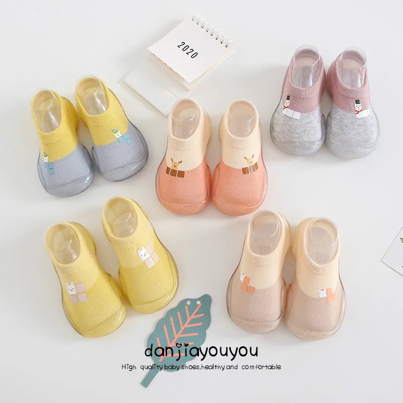 Туфли детские весенние с мягкой подошвой Мультяшные первая обувь для начинающих