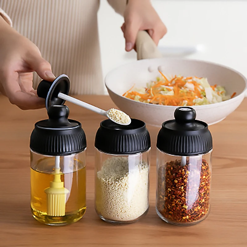 

Spoon Cover Integrated Seasoning Jar Barbecue Seasoning Jar Sealed Moisture Proof Glass Oil Pot Seasoning Box Set