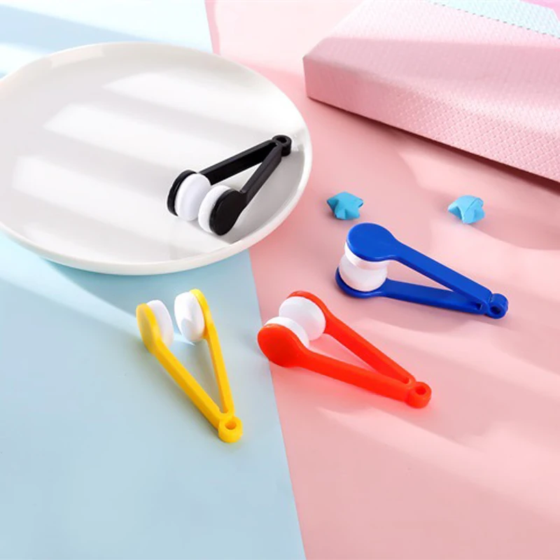 

Practical Multicolor Portable Mini Eyeglass Cleaner for Shift Clear Fine Fiber Glasses Wipe Sunglasses Cleaning Tool