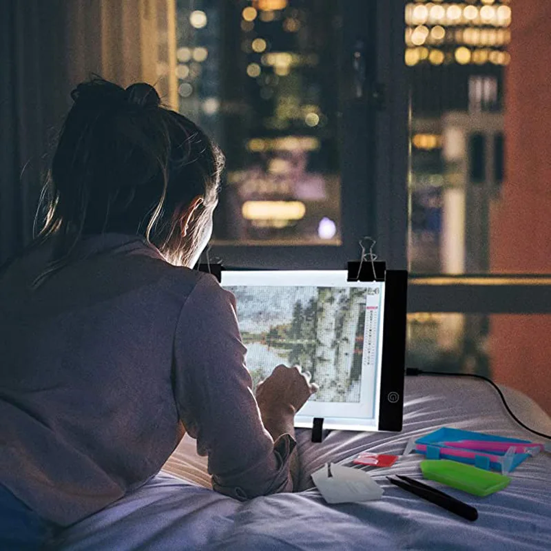 

133Pcs/set Diamond Painting Tools A4LED Light Pad Kit With Stand Apply To Full And Partial Drill Painting New