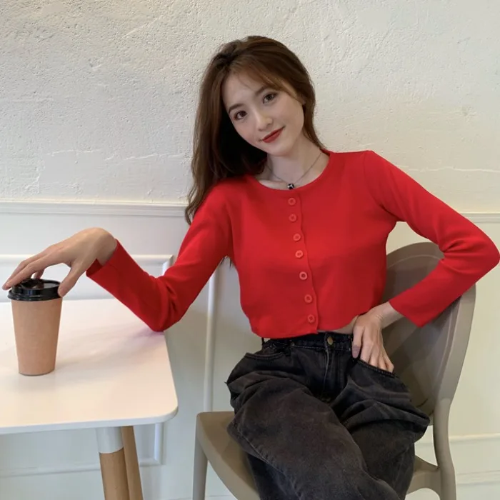 Женский вязаный кардиган на пуговицах милый Укороченный в Корейском стиле