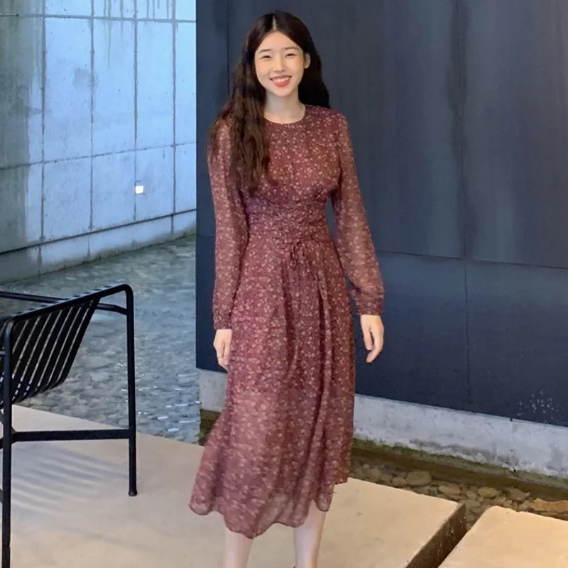 Женское винтажное платье на завязках вечерние ничное миди с цветочным принтом и