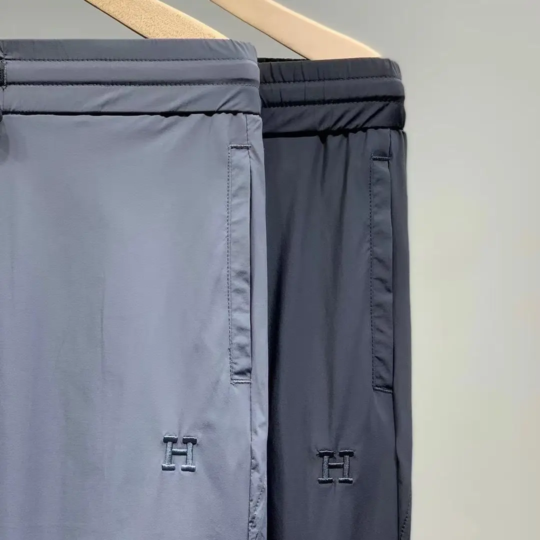 

Men's Pants Sweatpants Outdoor Mountaineering Anti-ultraviolet And Static Electricity Ice Silk Touch Classic Embroidery Trousers