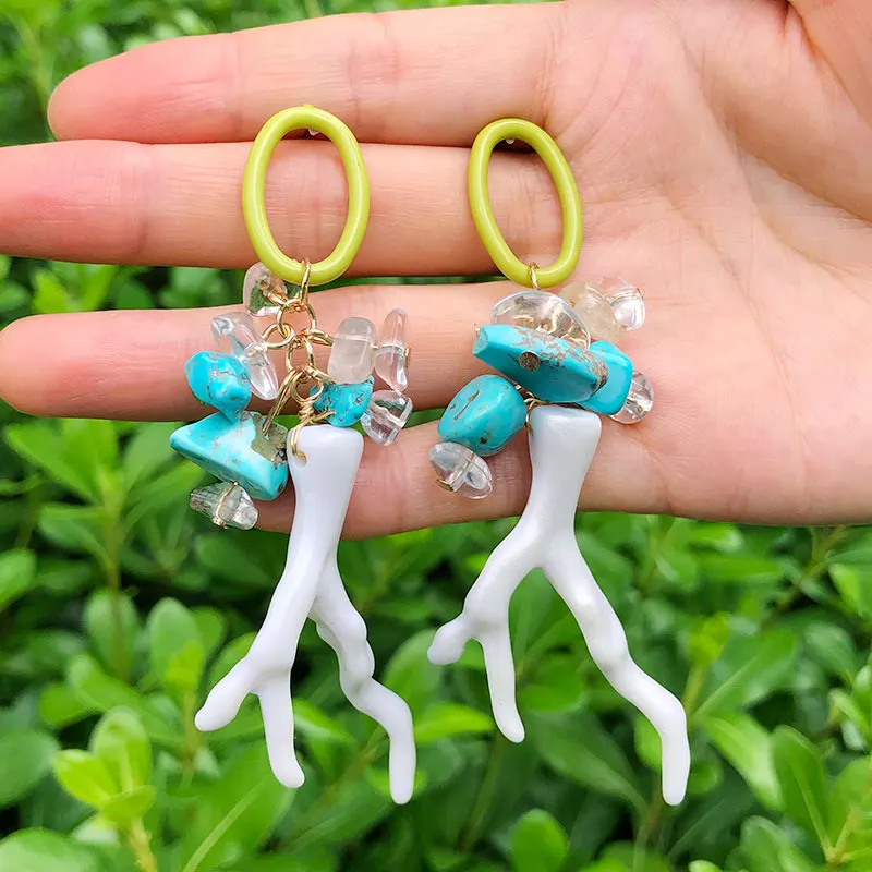 

KOMI 3 Colors Boho Acrylic Coral Turquoises Rose Quartzs lapis lazuli Stone Charm Statement Earrings Woman Dangle Earrings