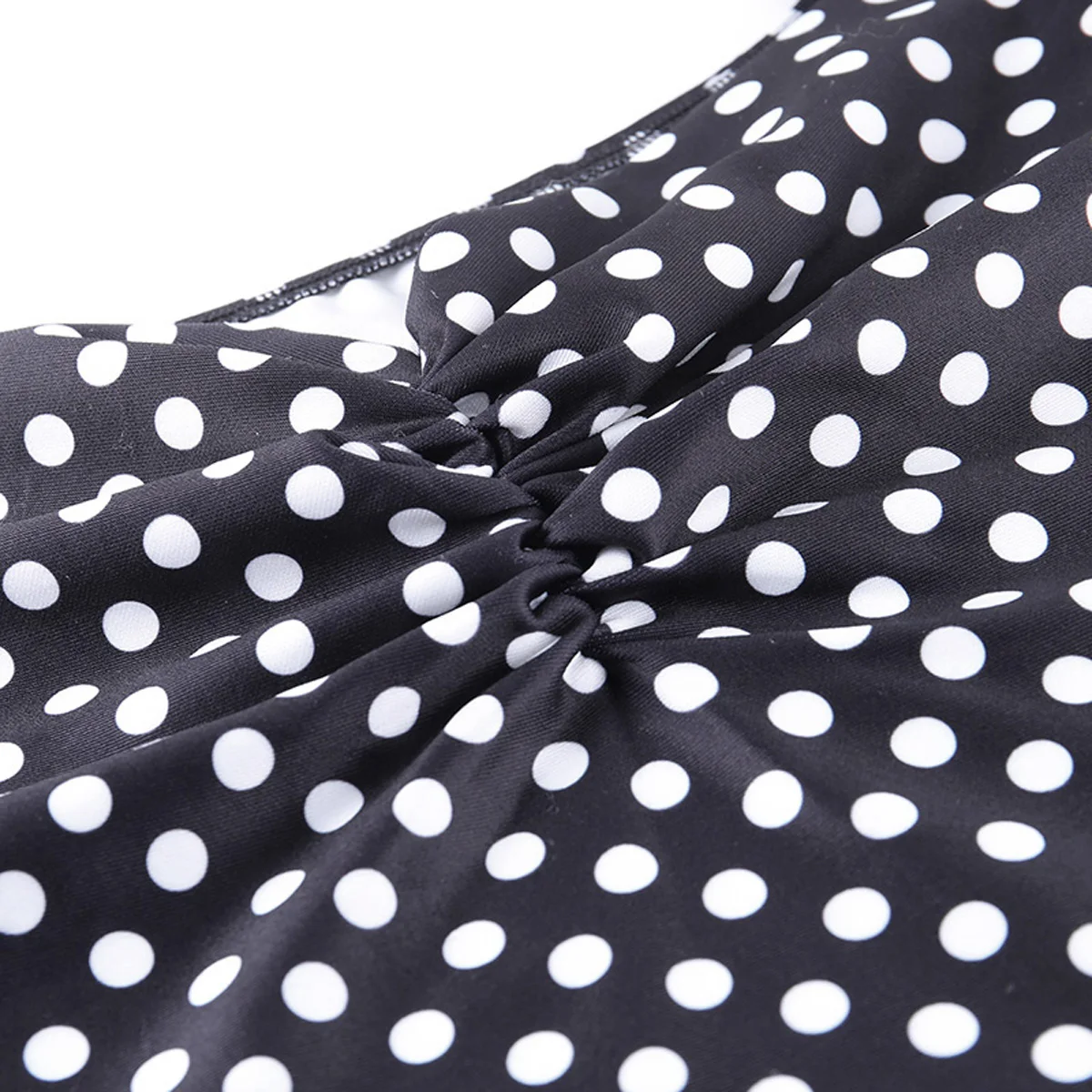 

Hot Sale Women Plus Size Dress Summer Polka Dot Print Large Size Female Dresses Short Puff Sleeve Sexy Boho Vestido Robe Femme
