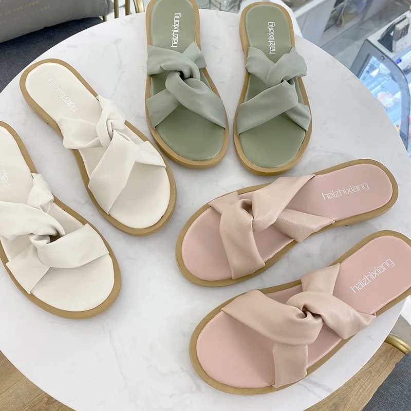 

2021 New Cross Sandals Women's Fashion Korean Version of The Word Outer Wear Slippers Casual Flat Bottom All-match Women's Shoes