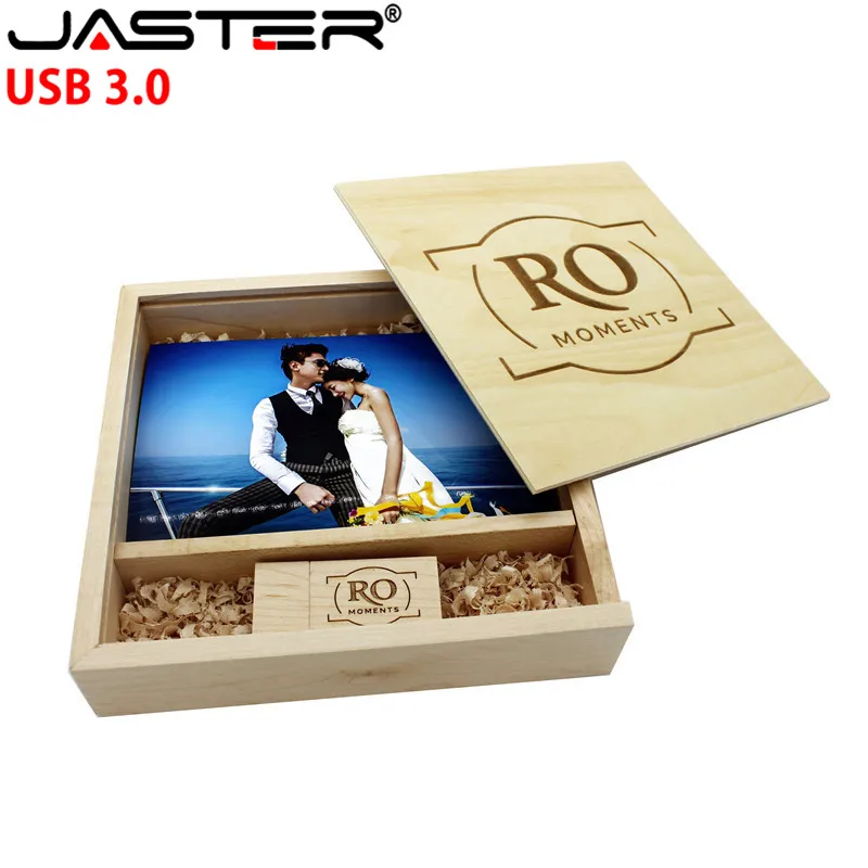 Корабль USB 3 0 Прохладный декоративный светильник в виде крутящегося Флеш