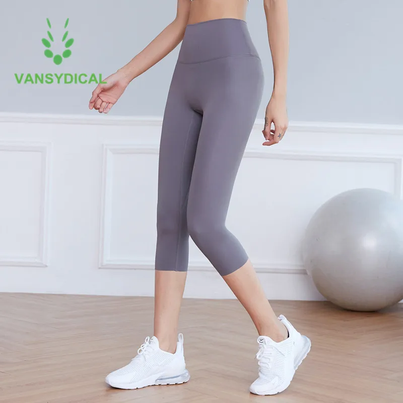 

New Seamless Yoga Pants 3/4 Leggings Sports Fitness Women High Waist Gym Running Tights Stretchy Hips Push Up Workout Capris