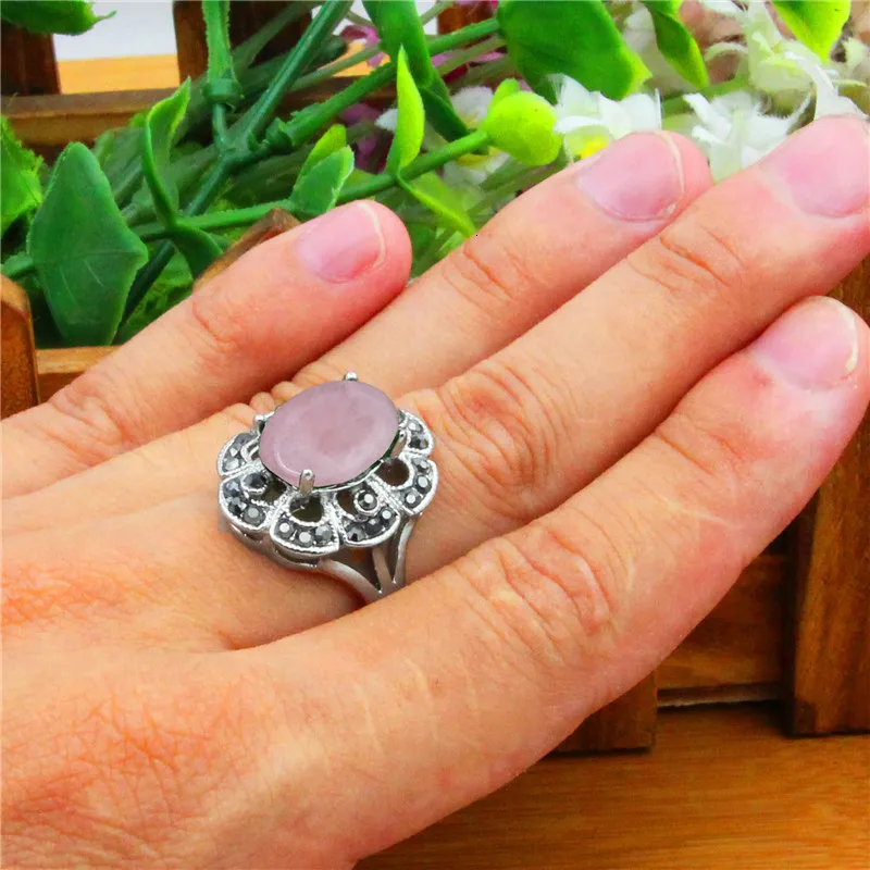 Oval Natural Stone Quartz Rings For Women Antique Silver Plated Rhinestone Plum Flower Vintage Fashion Jewelry TR710