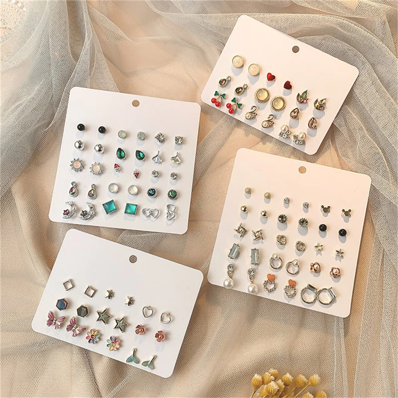 

Luokey Women Vintage Stud Earrings Set Geometric Star Heart Dainty Ear Studs Fashion Cute Girls Party Charm Jewelry Accessories
