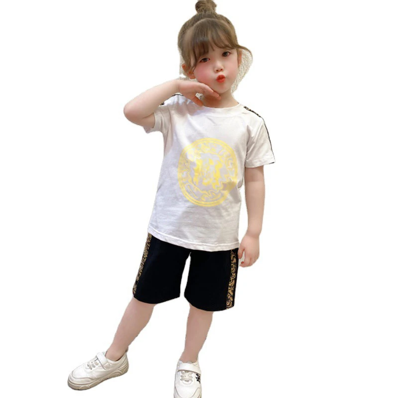 

New 2021 fashion kids clothes Boy girl brand style letter cotton print short sleeve T-shirt and shorts suit 2-8 years