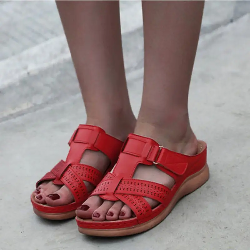 

Женские сандалии с открытым носком, на низком каблуке