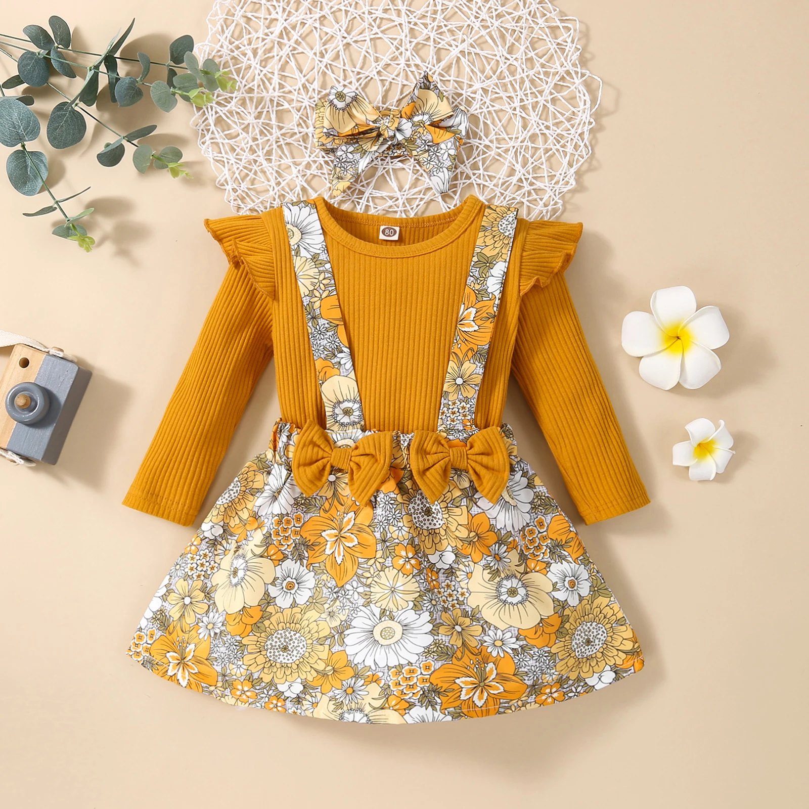 

3pcs Kids Autumn Tracksuit, Girls Solid Color Ribbed Long Sleeves T-shirt + Floral Overalls Dress + Hair Band, 1-4 Years