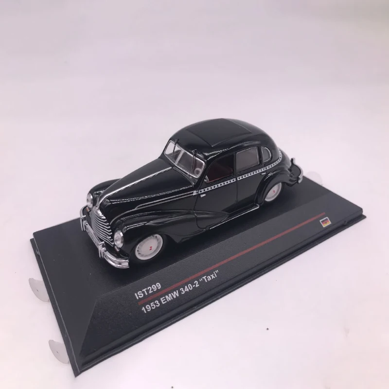 

ATLAS 1/43 East Germany F8 Wattburg Alloy Diecast Model Cars Static Display Adult Classic Collection Toys for Boys