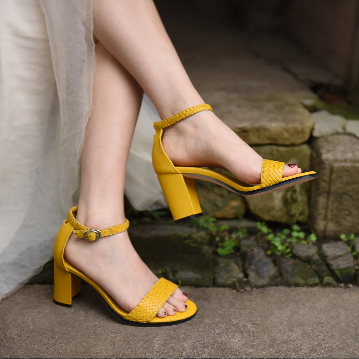 

Artmu Original High Heel Sandals 2021 New Super High Heel Women Shoes Genuine Leather Sexy Buckle 8 cm Heel Woven Ladies Sandals