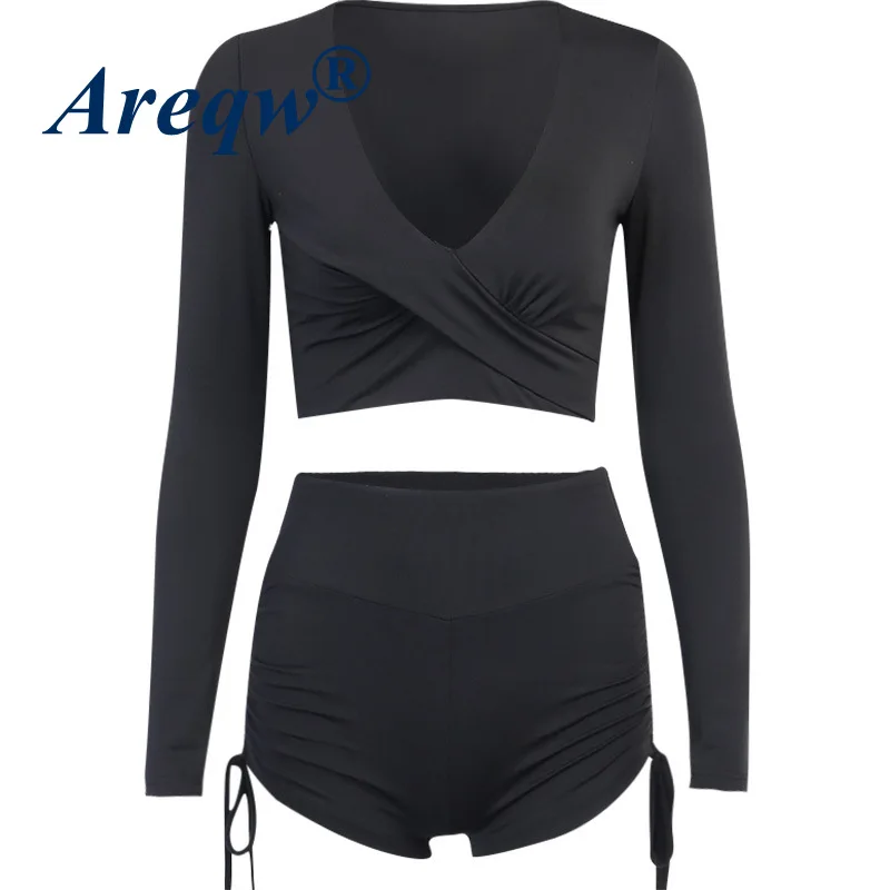 

2021 Spring and Autumn New Yoga Sports Two-piece Long Sleeve Top Drawstring Shorts Set