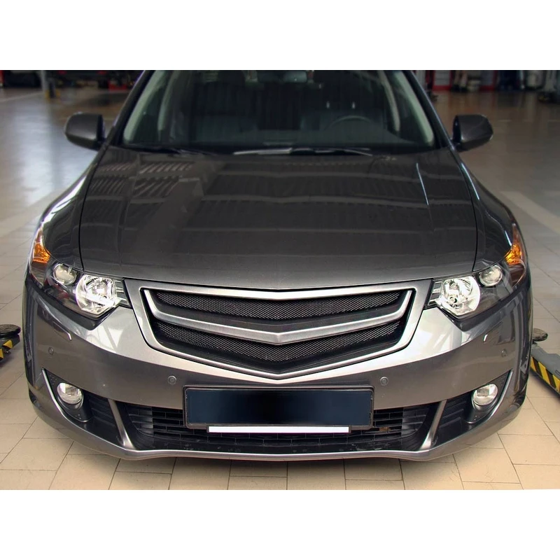 Honda Accord 8 2008-2010 Решетка радиатора &quotSport"с металлической сеткой и центральной