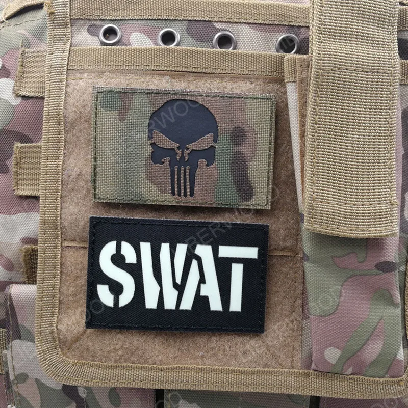 Лазерная резка мозолей армейская тактическая полиция SWAT Каратель патч Мультикам для поддержания боевого духа отражающая вставка значок